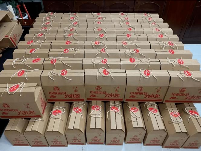 爱心助农 温暖同行——东至县妇联与义工协会携手助力农产品收购侧记